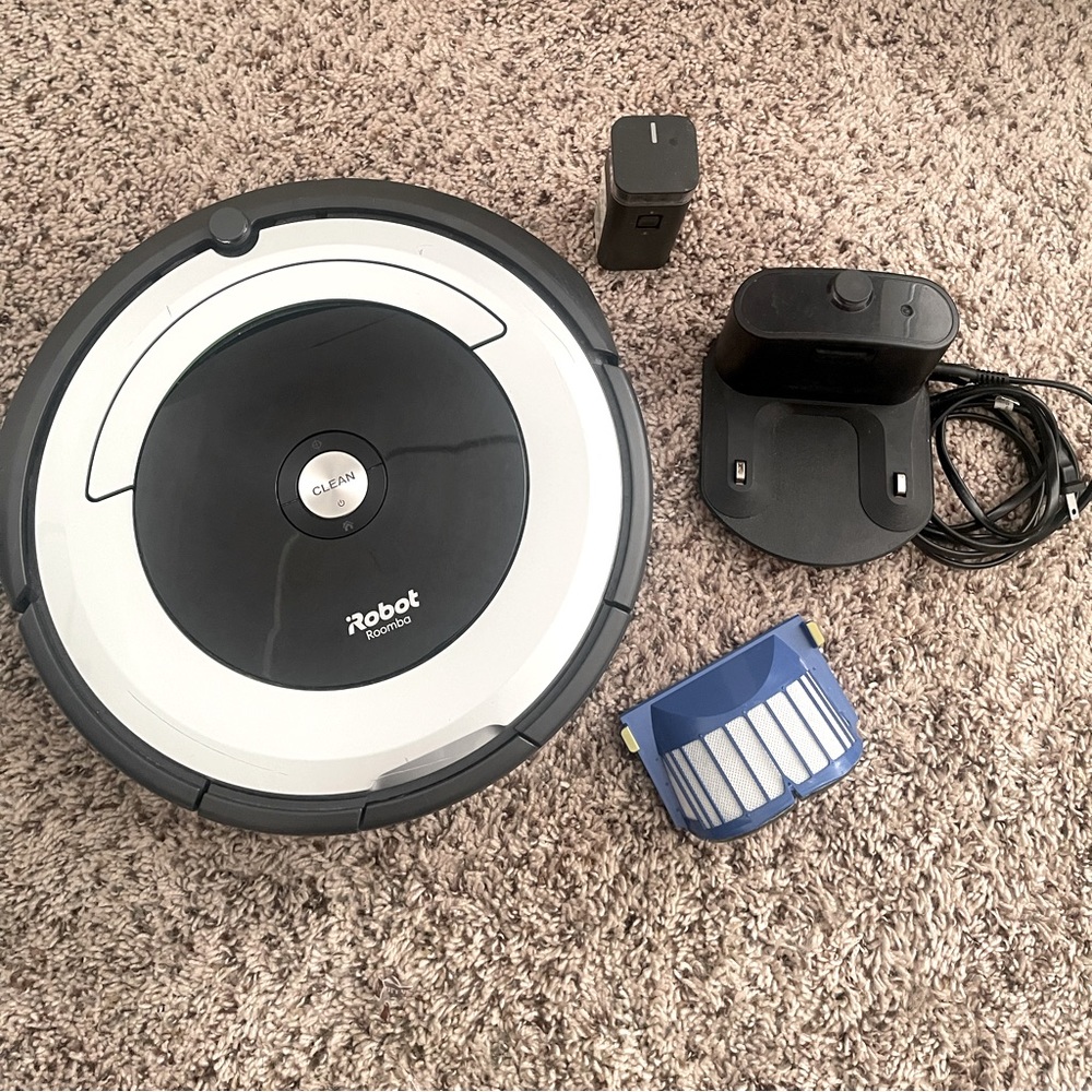 Roomba 690